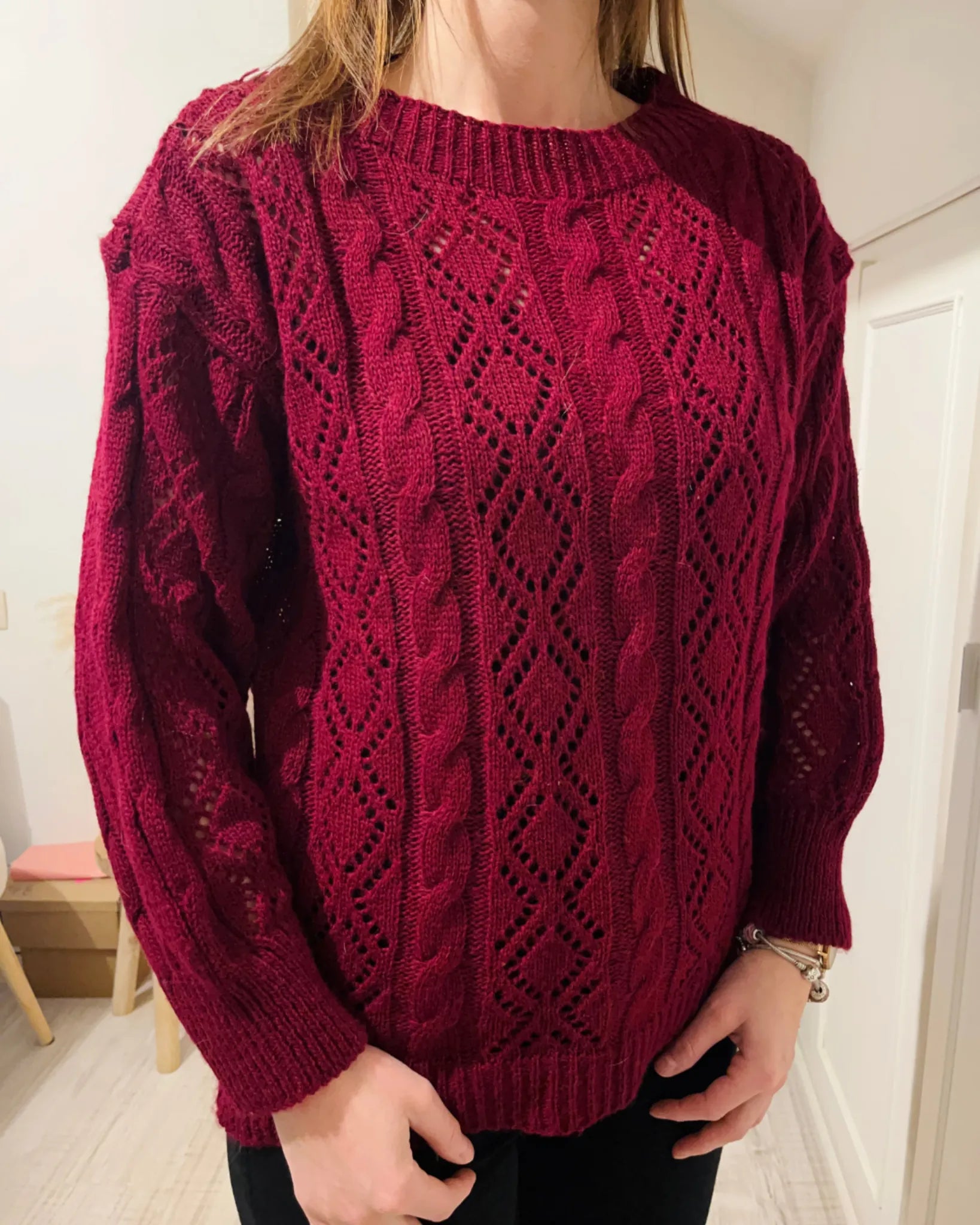 Pull femme en maille bordeaux doux à manches longues – Le P’tit Détail