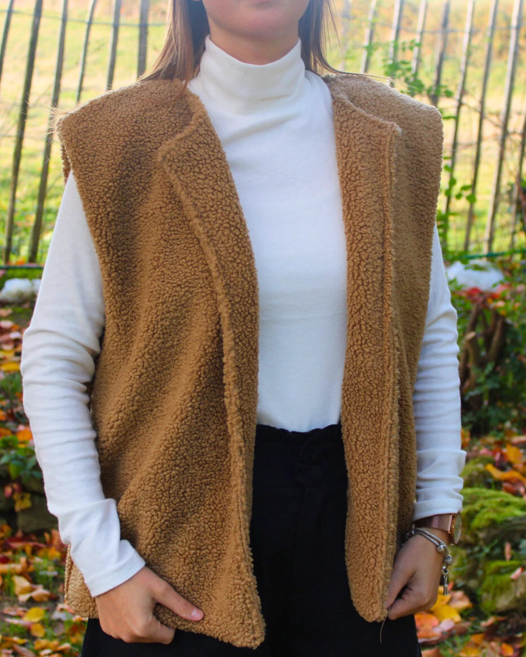 Veste sans manches moumoute  pour femme