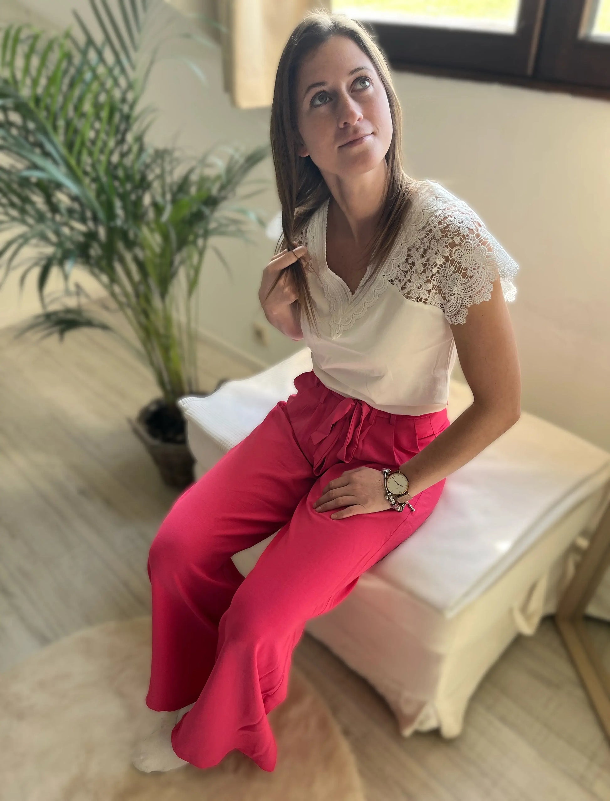 Pantalon fluide rose avec ceinture